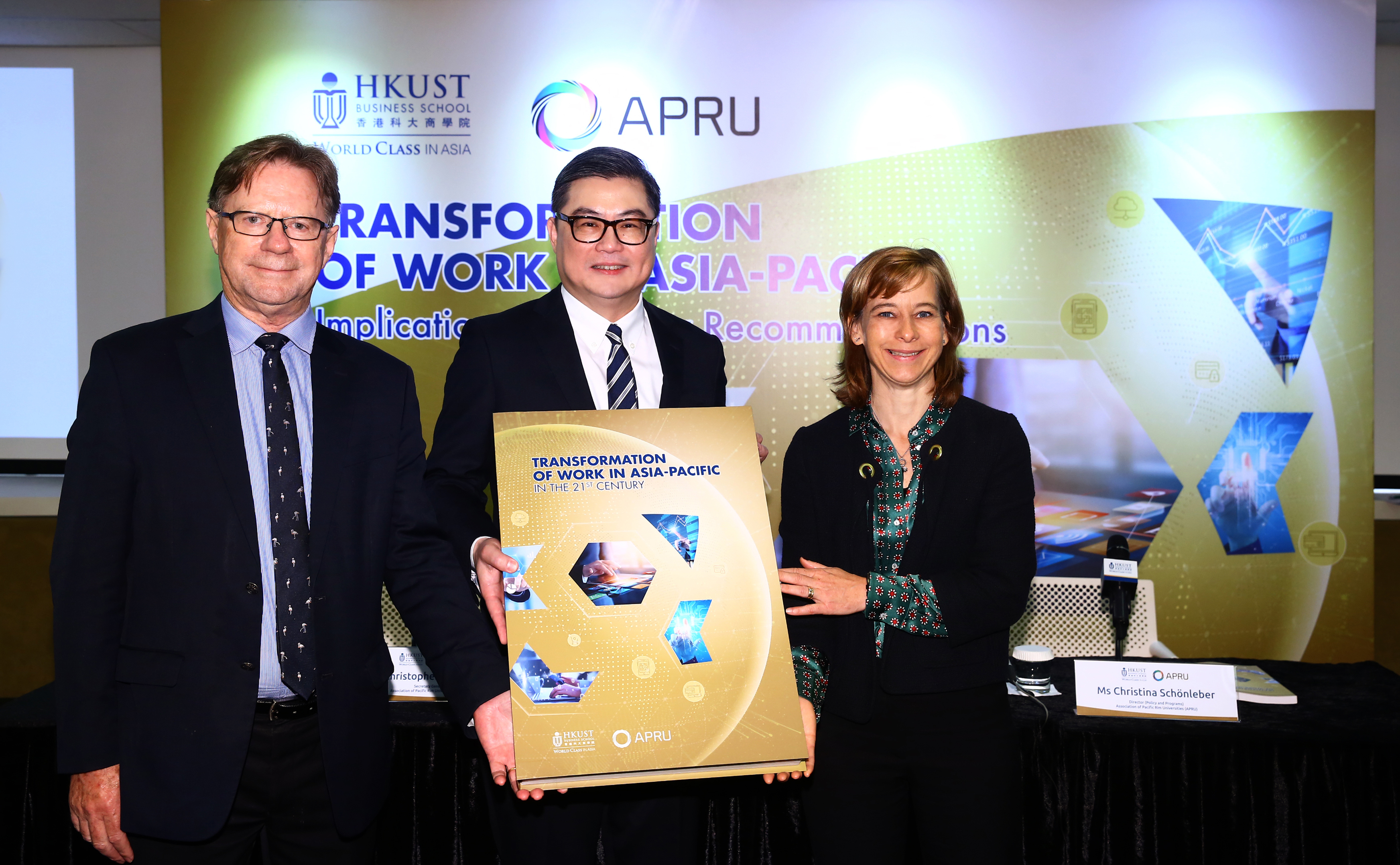 (From left) Dr. Christopher TREMEWAN, Secretary General of APRU; Prof. TAM Kar-Yan, Project Lead and Dean of HKUST Business School; and Ms. Christina SCHÖNLEBER, Director (Policy and Programs) of APRU