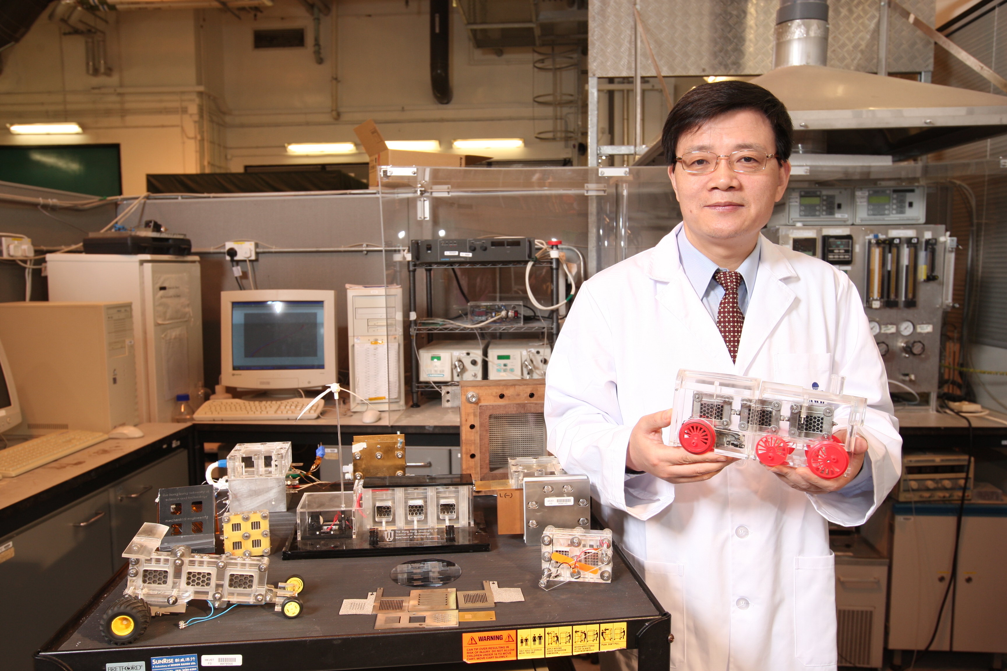 Prof Tianshou Zhao	
