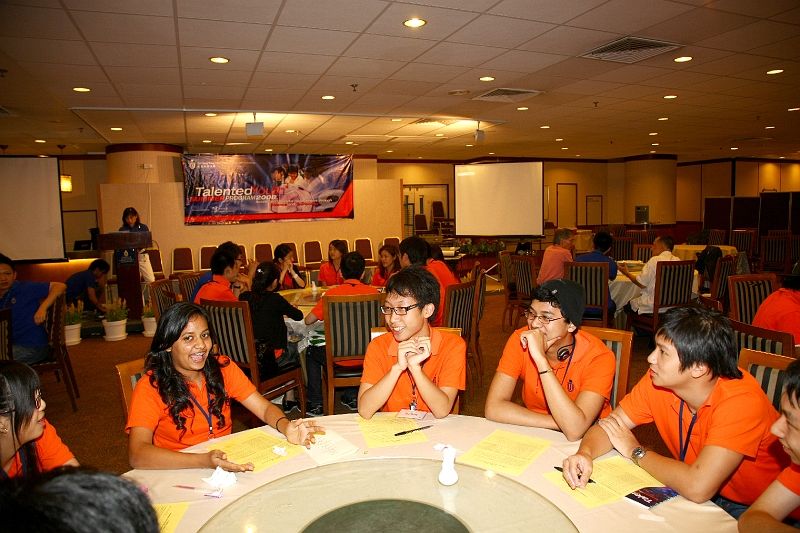Students break national boundaries as they start breaking the ice	